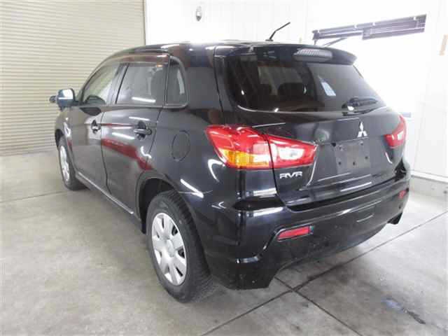 MITSUBISHI RVR