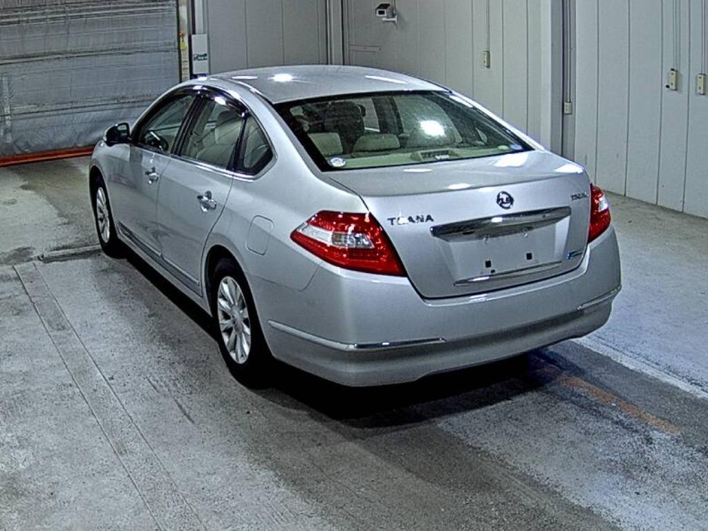 NISSAN TEANA
