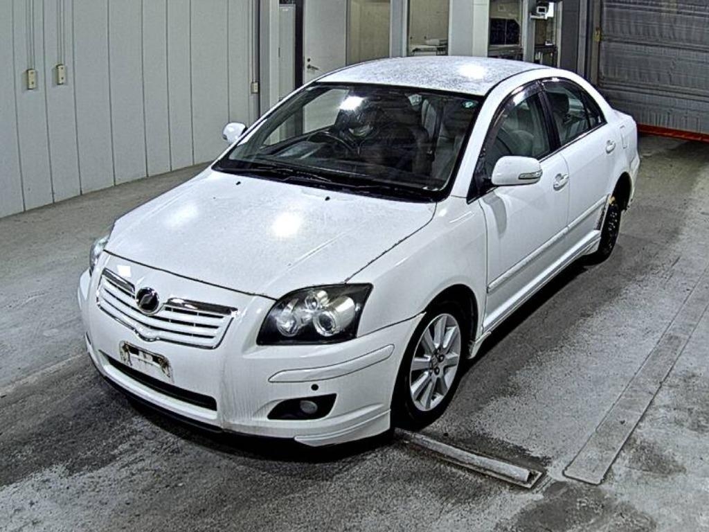 TOYOTA AVENSIS