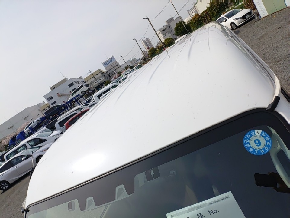 NISSAN NV100 CLIPPER