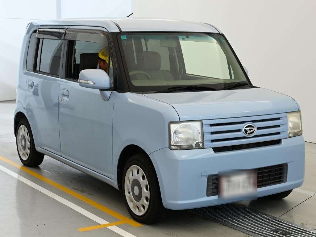 DAIHATSU MOVE CONTE