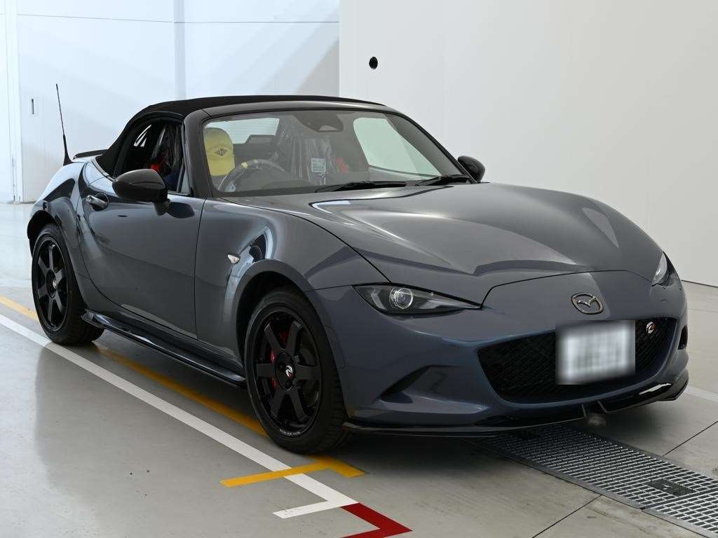 MAZDA ROADSTER