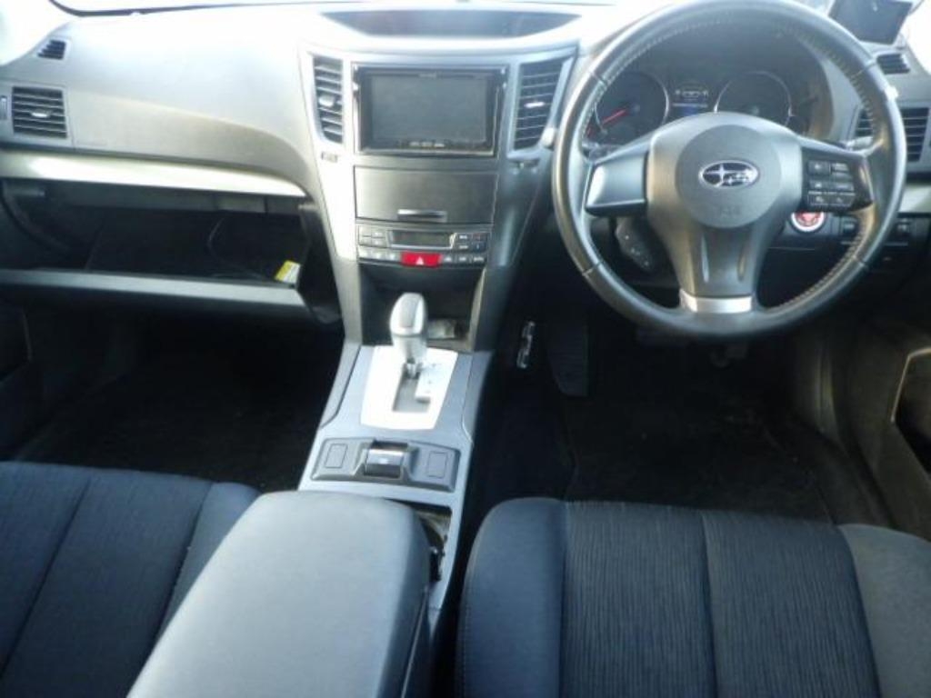 SUBARU LEGACY