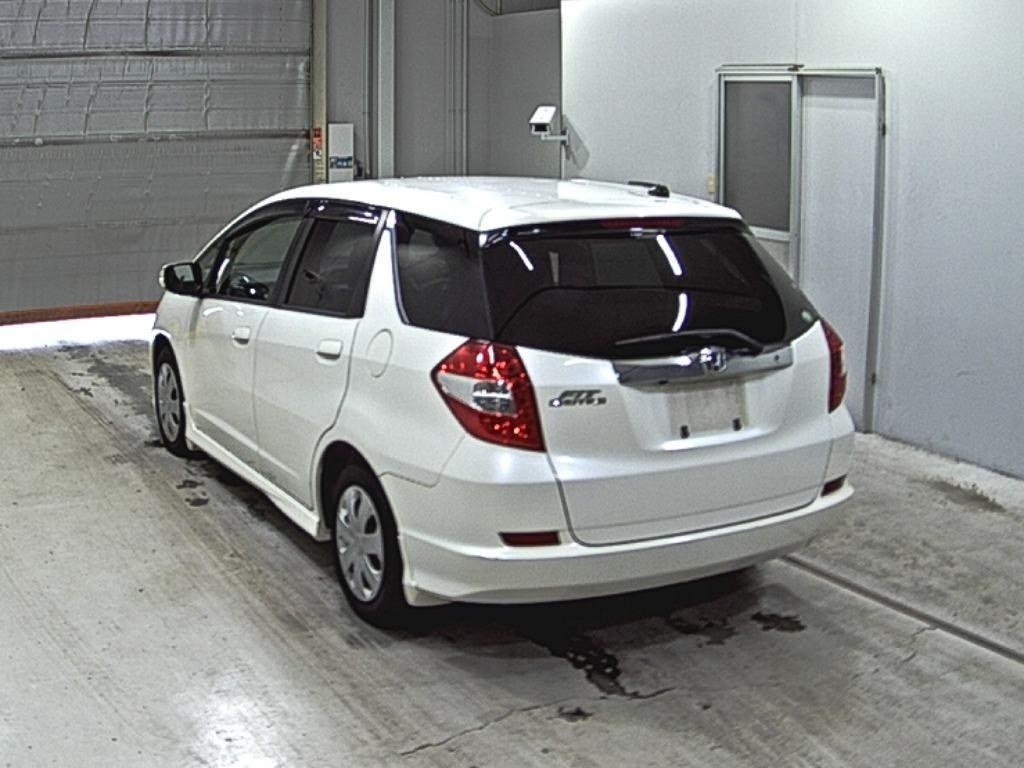 HONDA FIT SHUTTLE