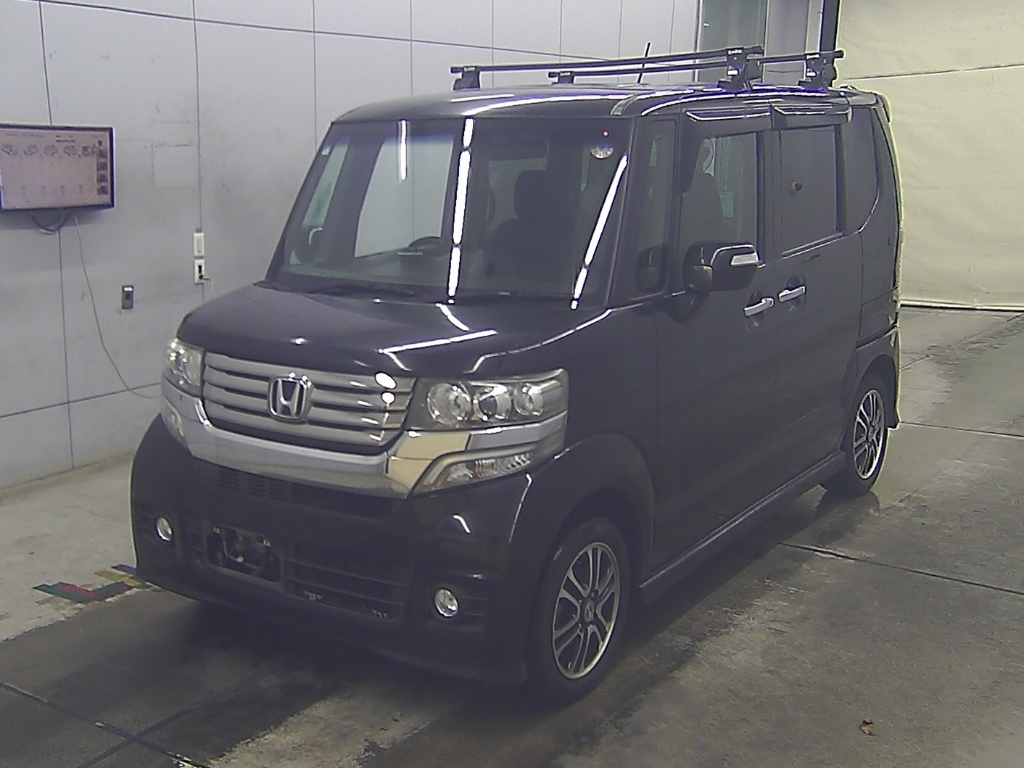 HONDA N-BOX+