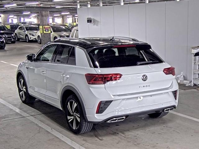VOLKSWAGEN T-ROC