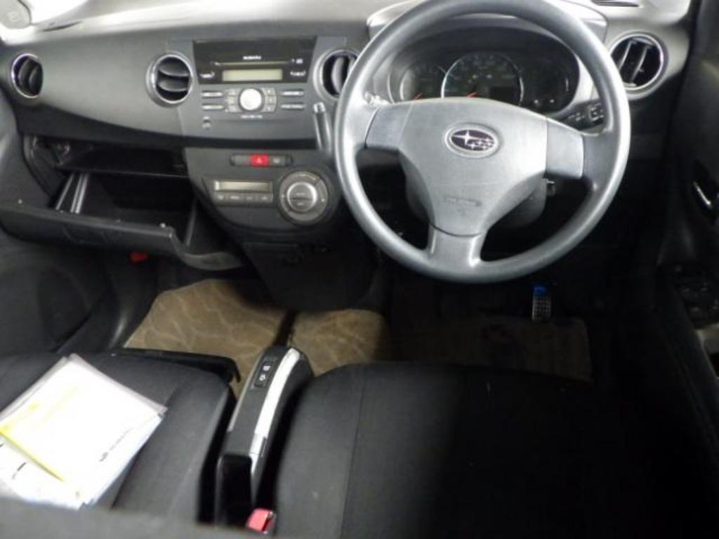 SUBARU LUCRA
