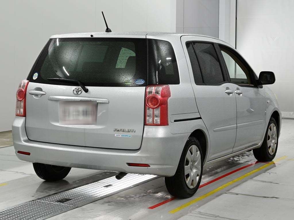 TOYOTA RAUM