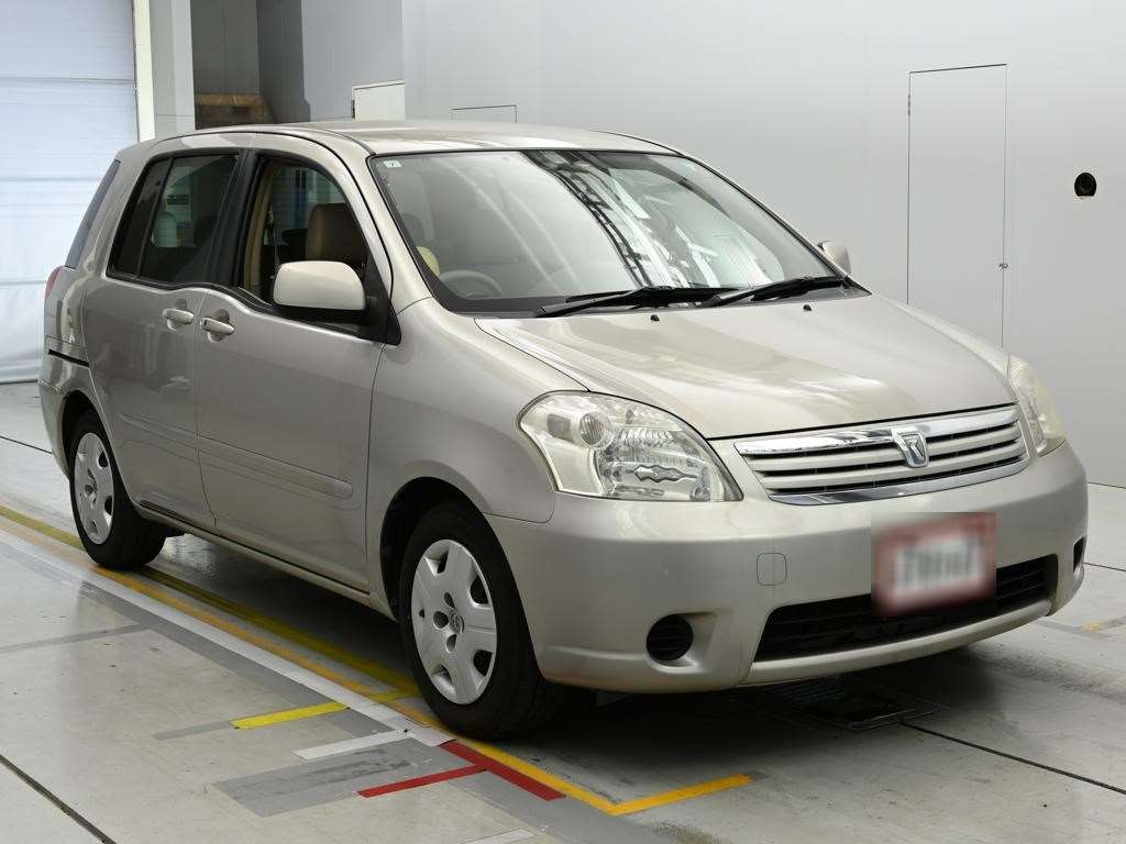 TOYOTA RAUM