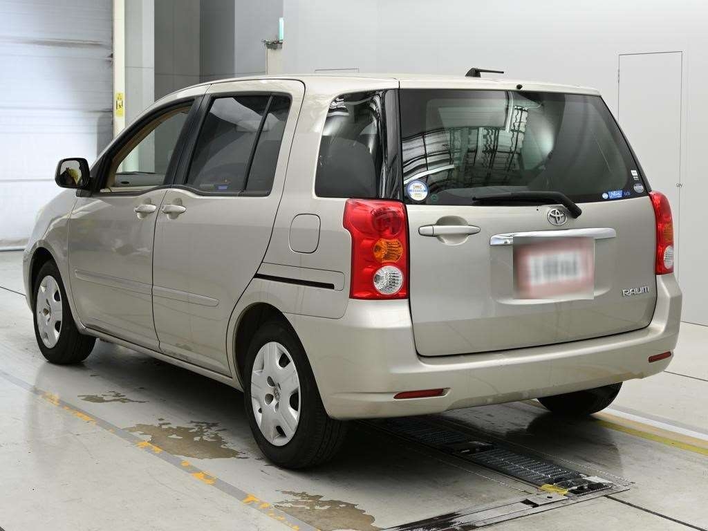 TOYOTA RAUM