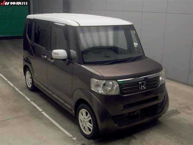 HONDA N-BOX