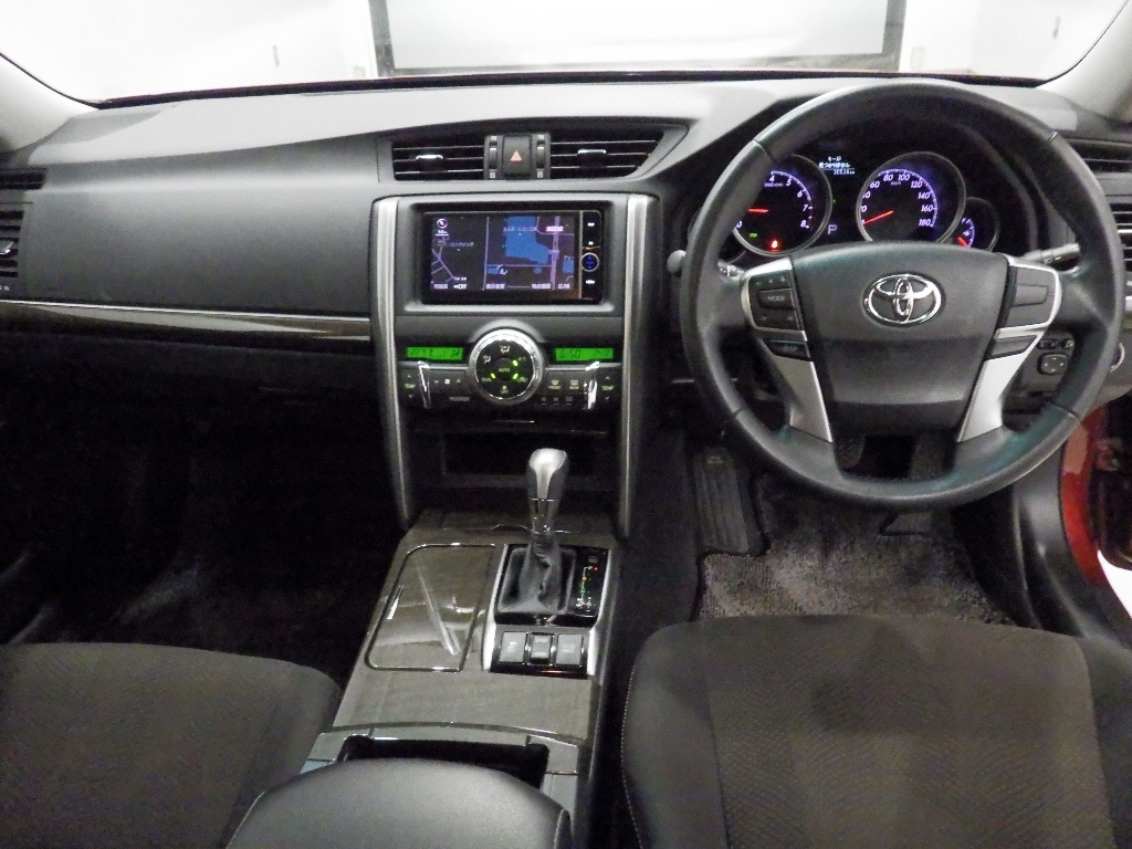 TOYOTA MARK X