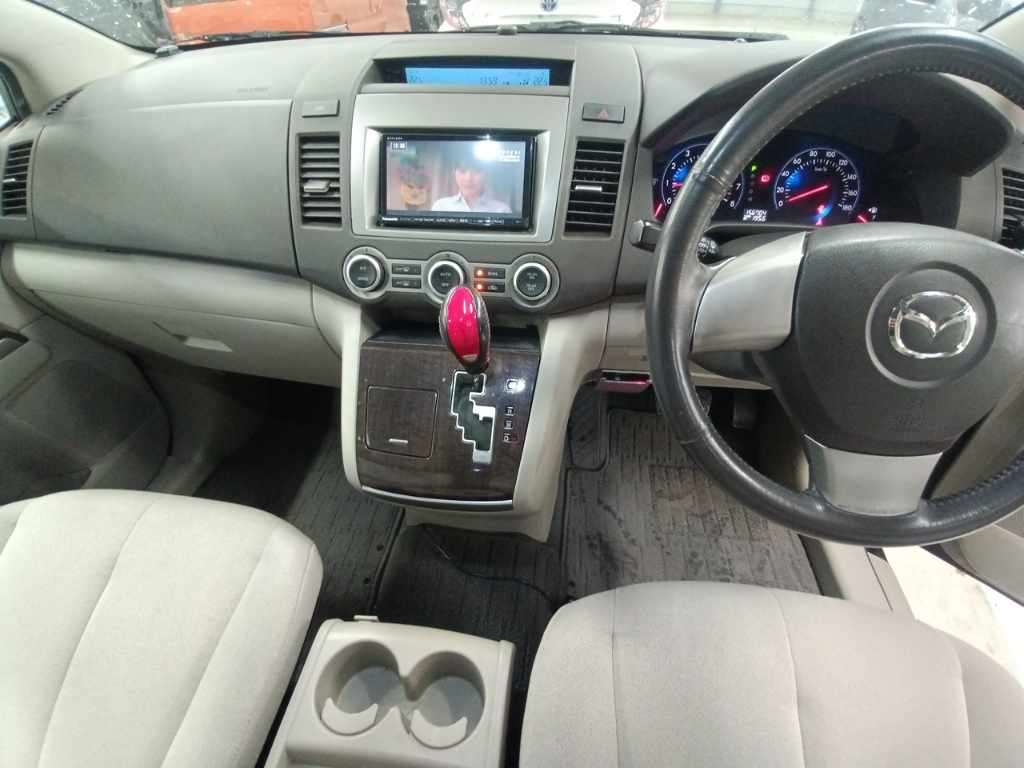 MAZDA MPV
