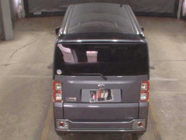 TOYOTA PIXIS MEGA