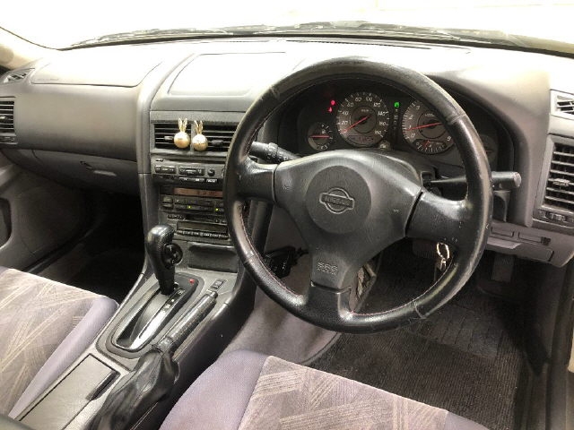 NISSAN SKYLINE