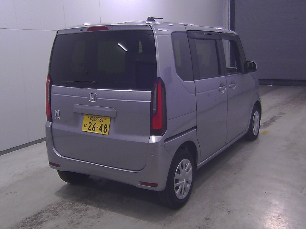HONDA N-BOX