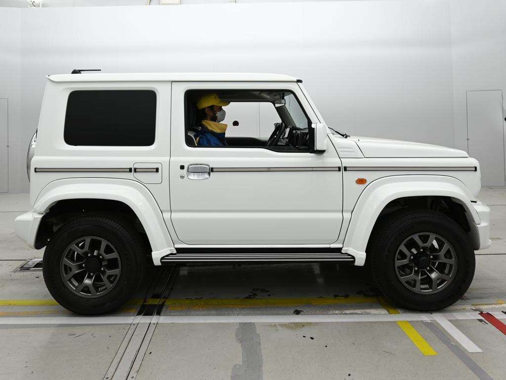 SUZUKI JIMNY SIERRA