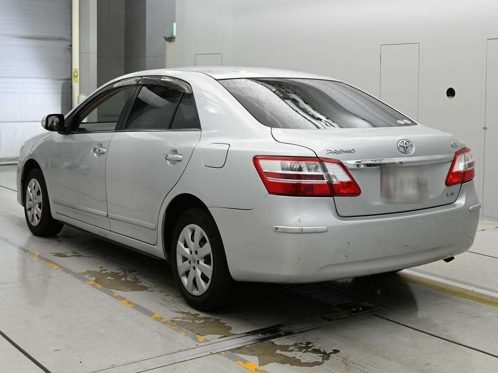 TOYOTA PREMIO