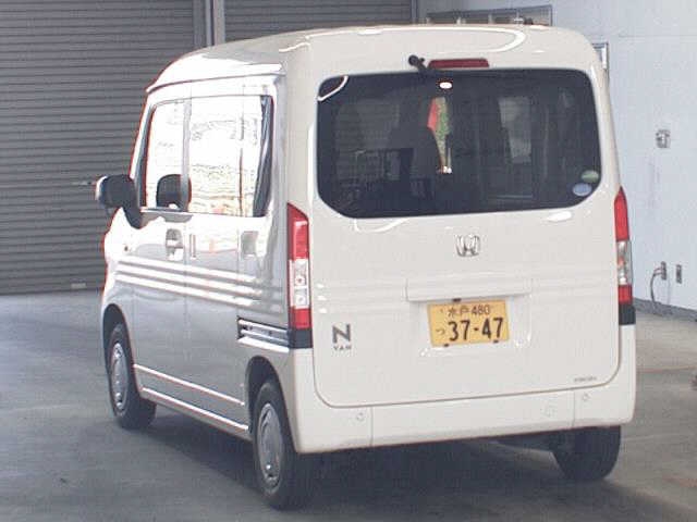 HONDA N-VAN