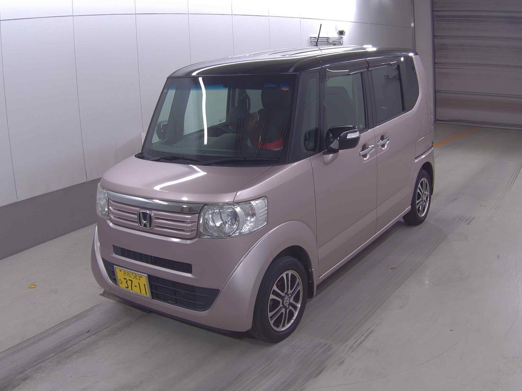 HONDA N-BOX+