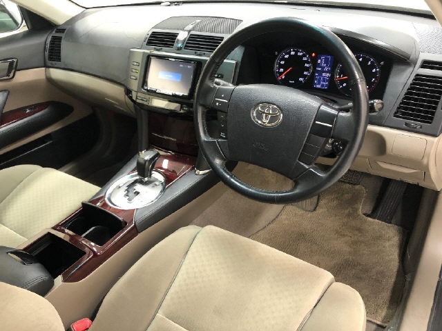 TOYOTA MARK X
