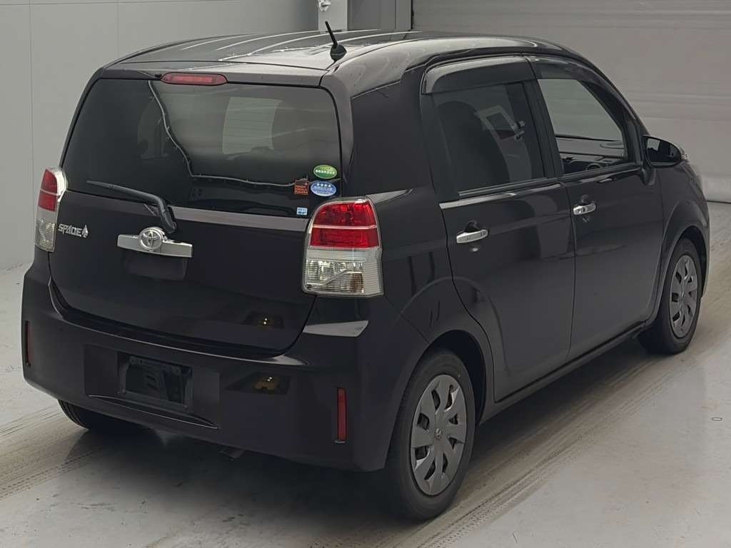 TOYOTA SPADE