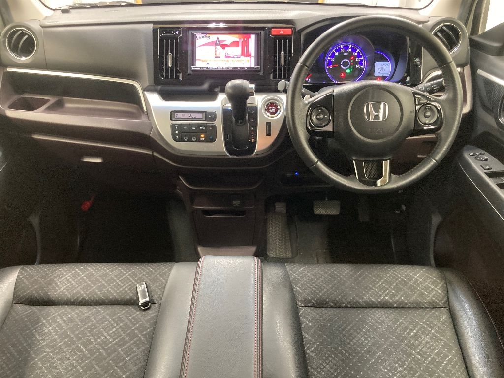 HONDA N-WGN
