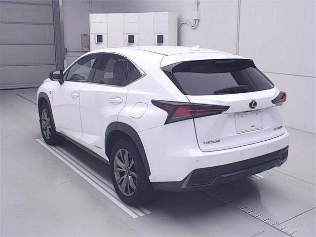 LEXUS NX300H