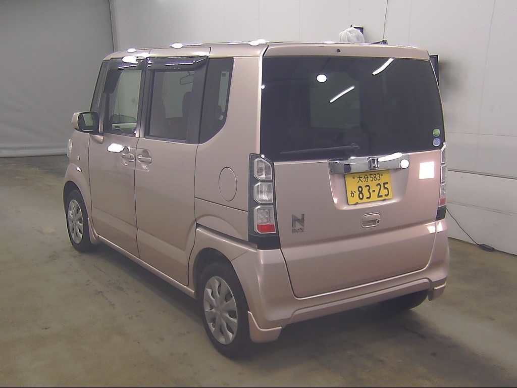 HONDA N-BOX