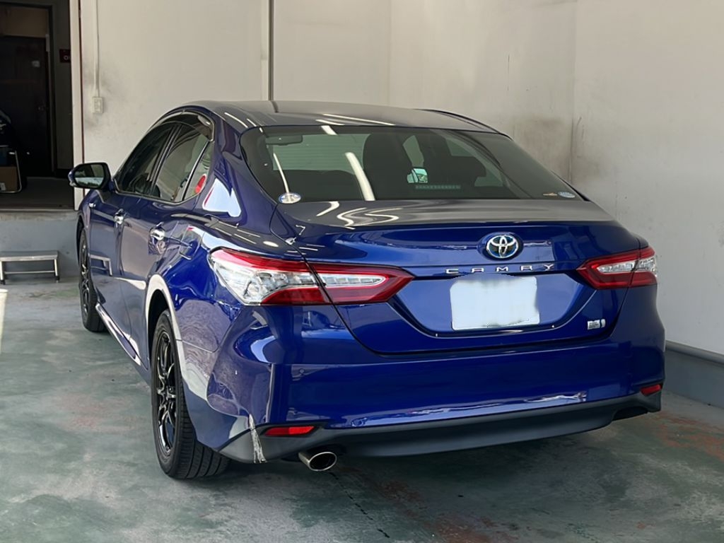 TOYOTA CAMRY