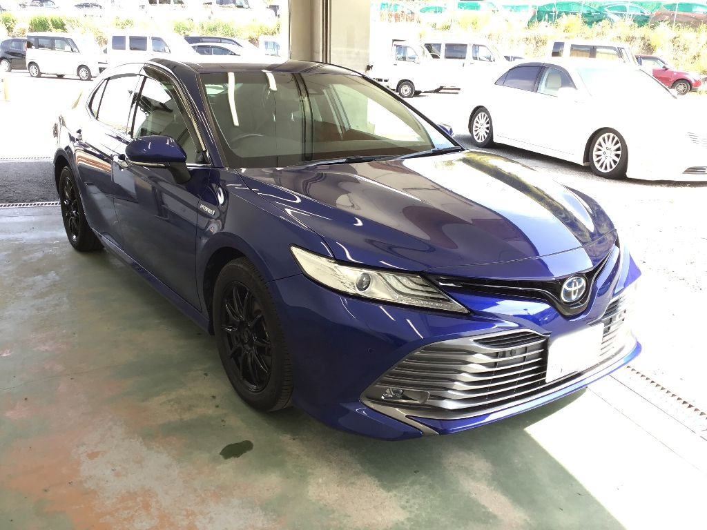 TOYOTA CAMRY