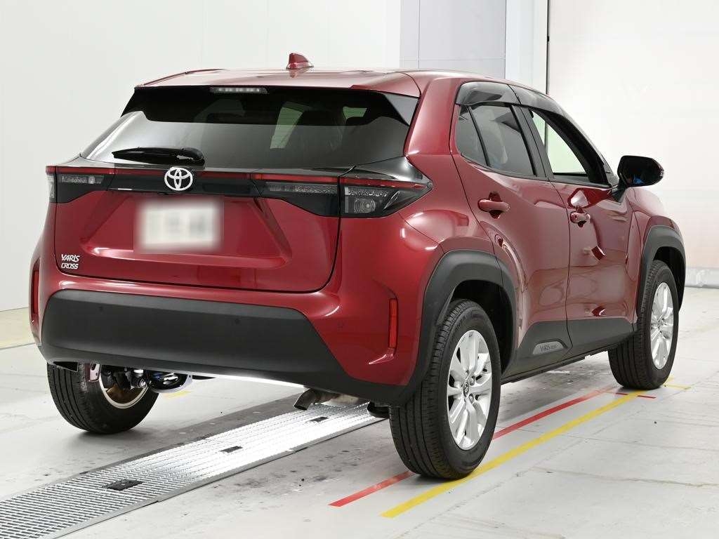 TOYOTA YARIS CROSS