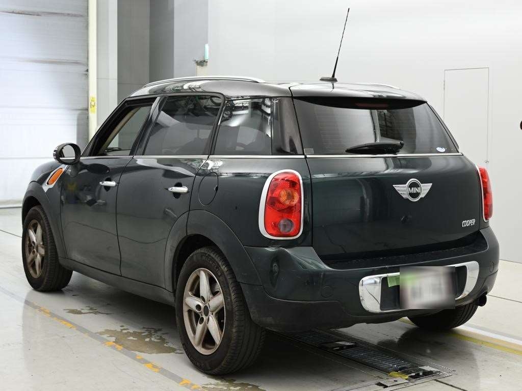 MINI CROSSOVER
