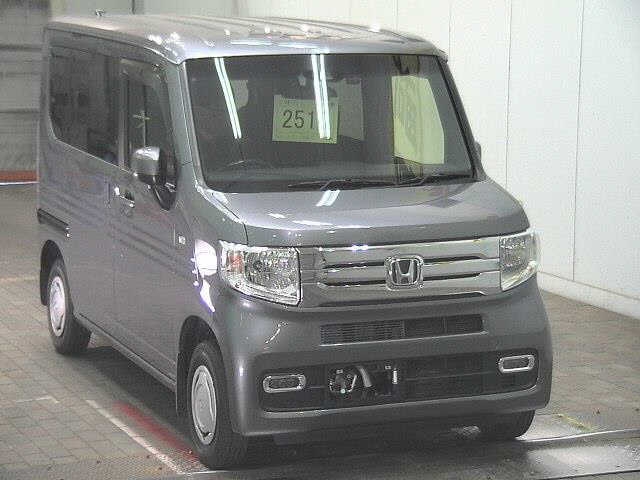 HONDA N-VAN