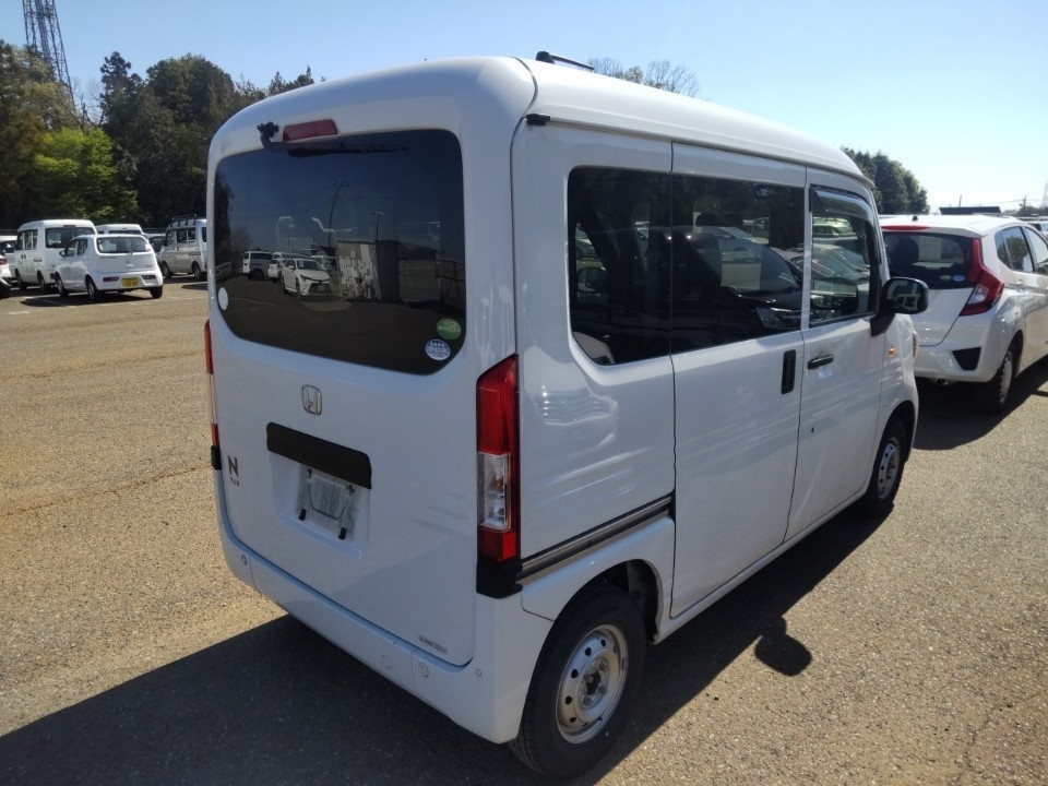 HONDA N-VAN
