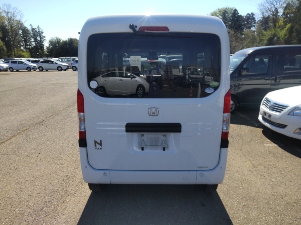 HONDA N-VAN