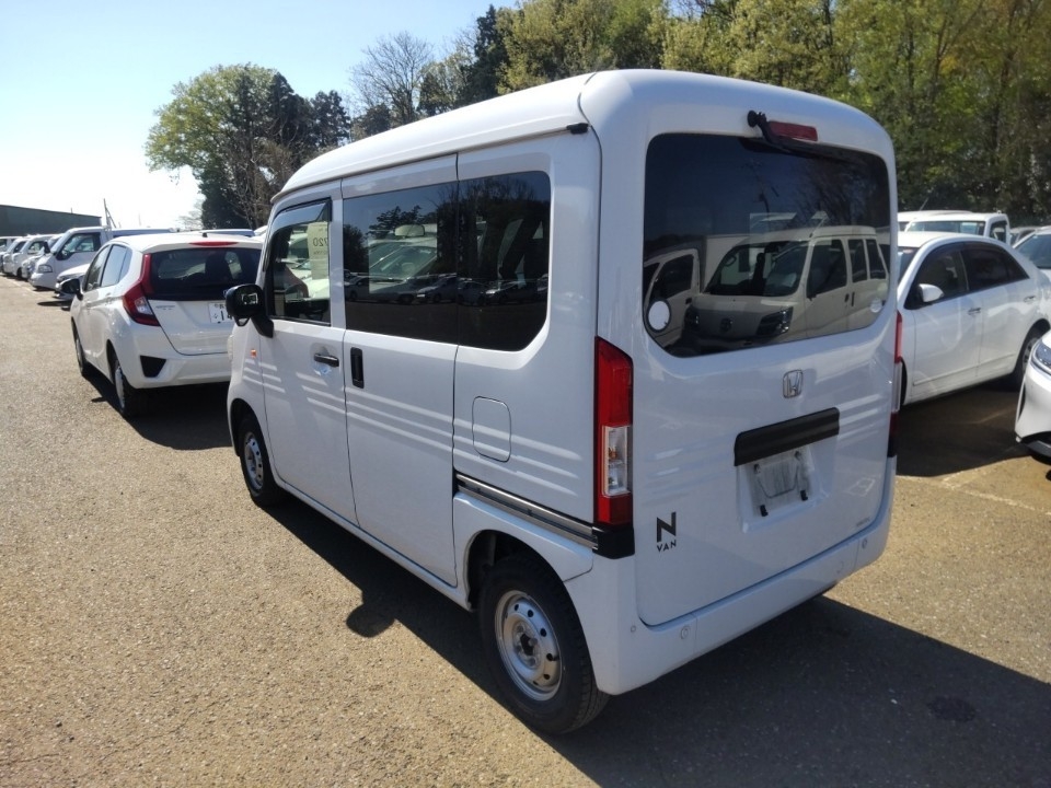HONDA N-VAN