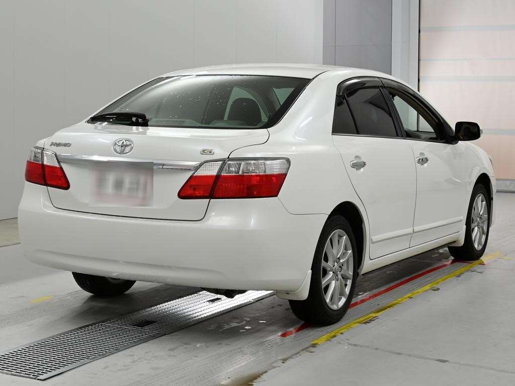 TOYOTA PREMIO