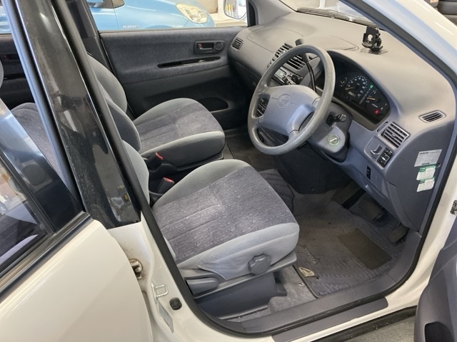 TOYOTA IPSUM