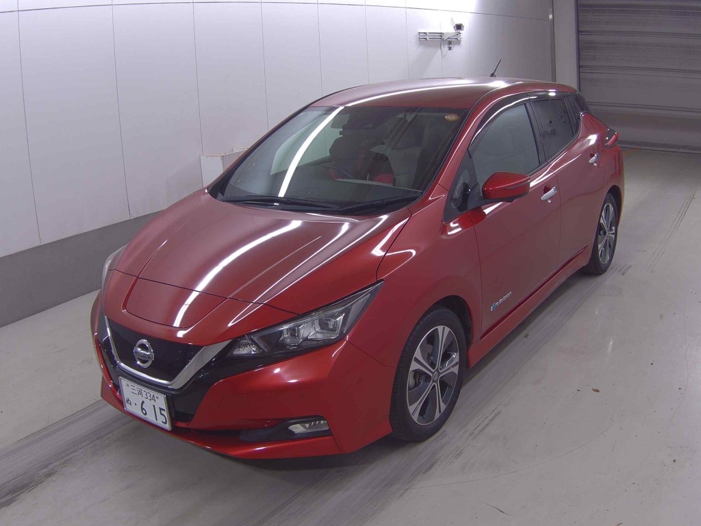 NISSAN LEAF