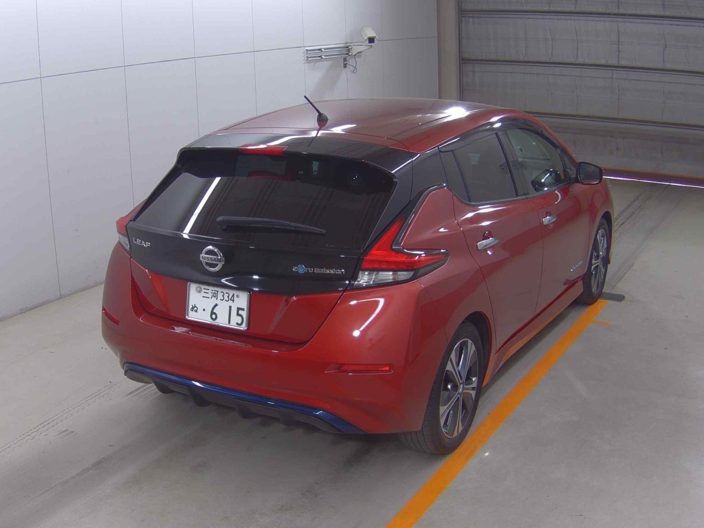 NISSAN LEAF