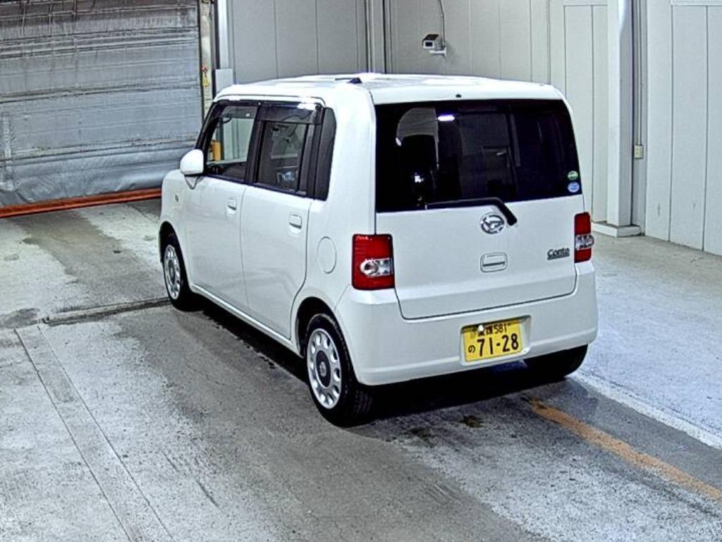 DAIHATSU MOVE CONTE