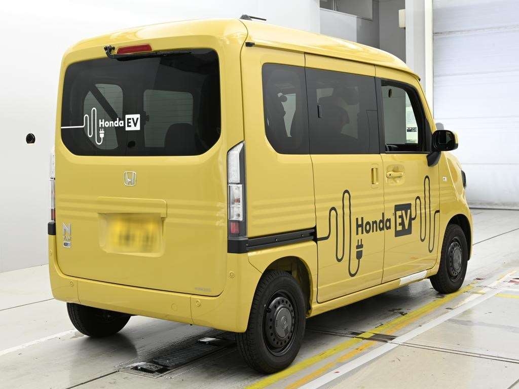 HONDA N-VAN