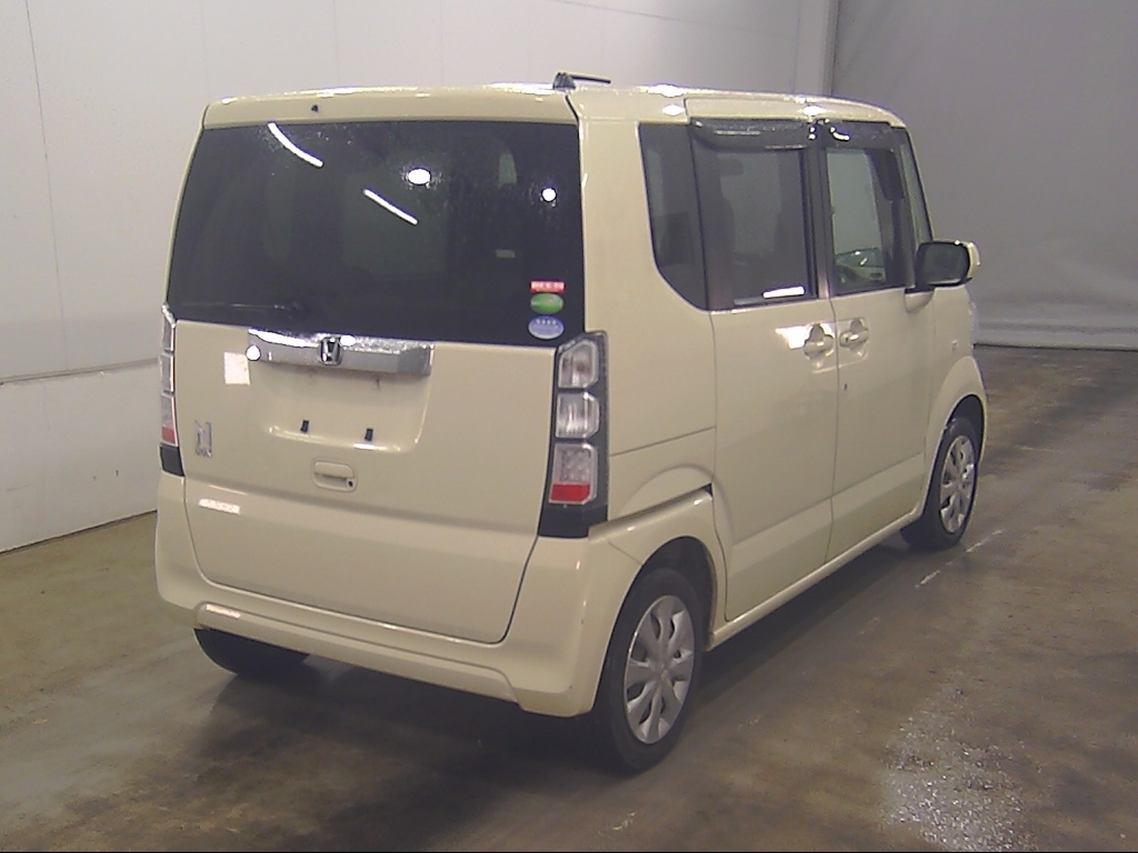 HONDA N-BOX