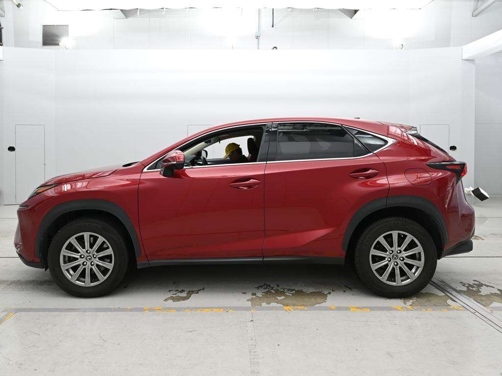 LEXUS NX300