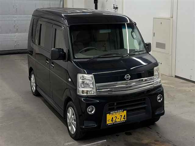 NISSAN NV100 CLIPPER