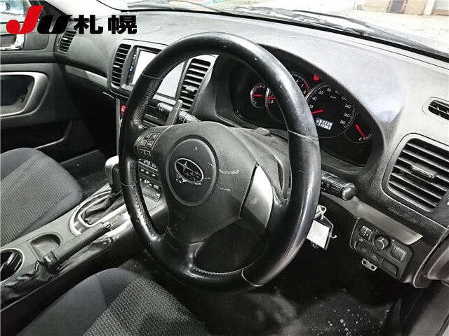 SUBARU LEGACY