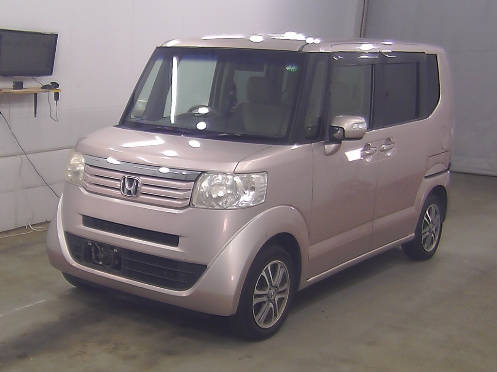 HONDA N-BOX