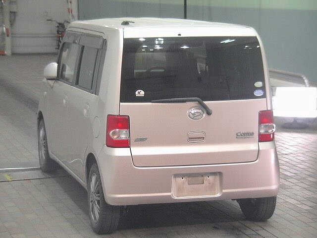 DAIHATSU MOVE CONTE