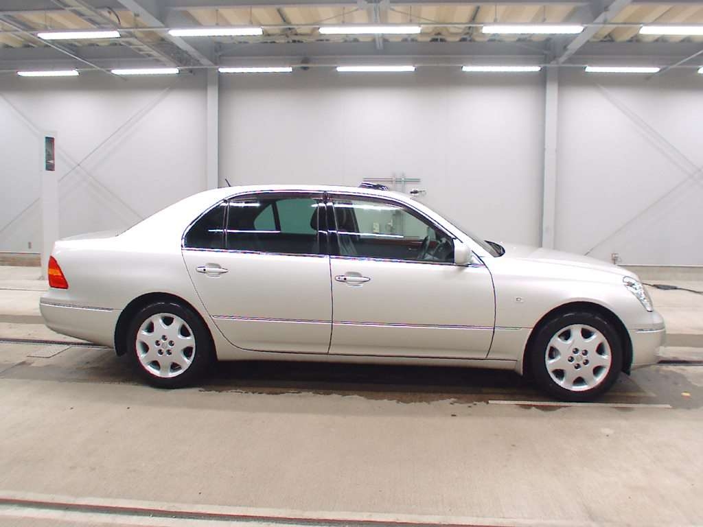 TOYOTA CELSIOR